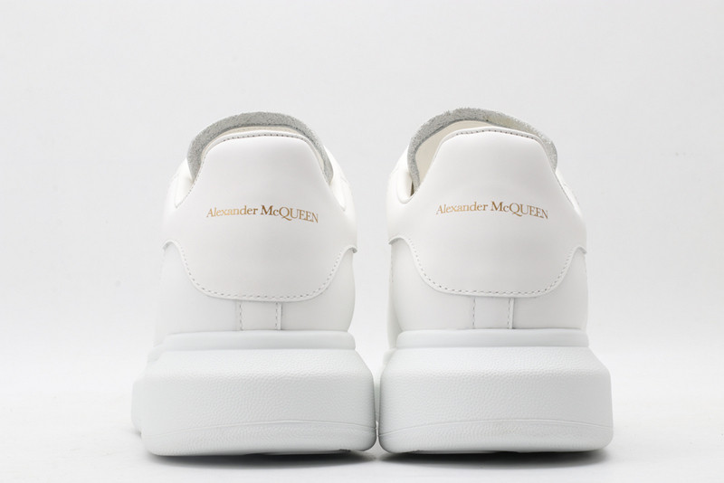 ALEXANDER MCQUEEN SNEAKER
