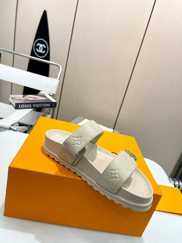 LOU1_TON SLIPPERS