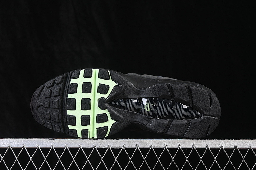 Nike Air Max 95 Vapor Green | HM0622-001