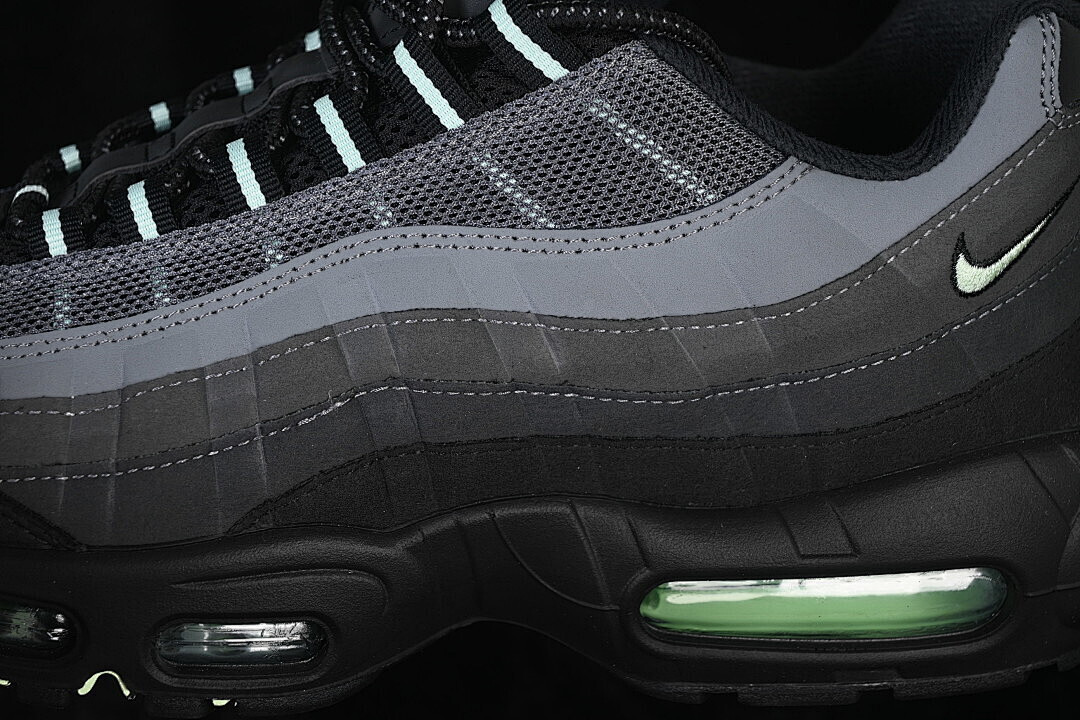 Nike Air Max 95 Vapor Green | HM0622-001