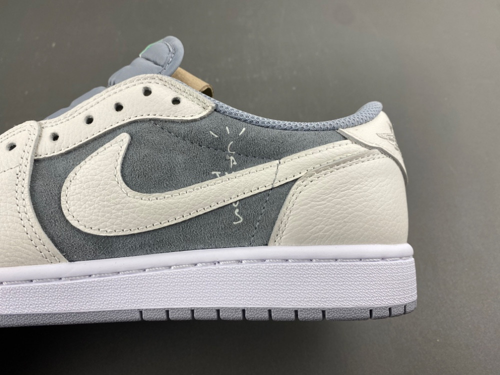 Travis Scott Jordan 1 Low Baby Blue HQ2004-400