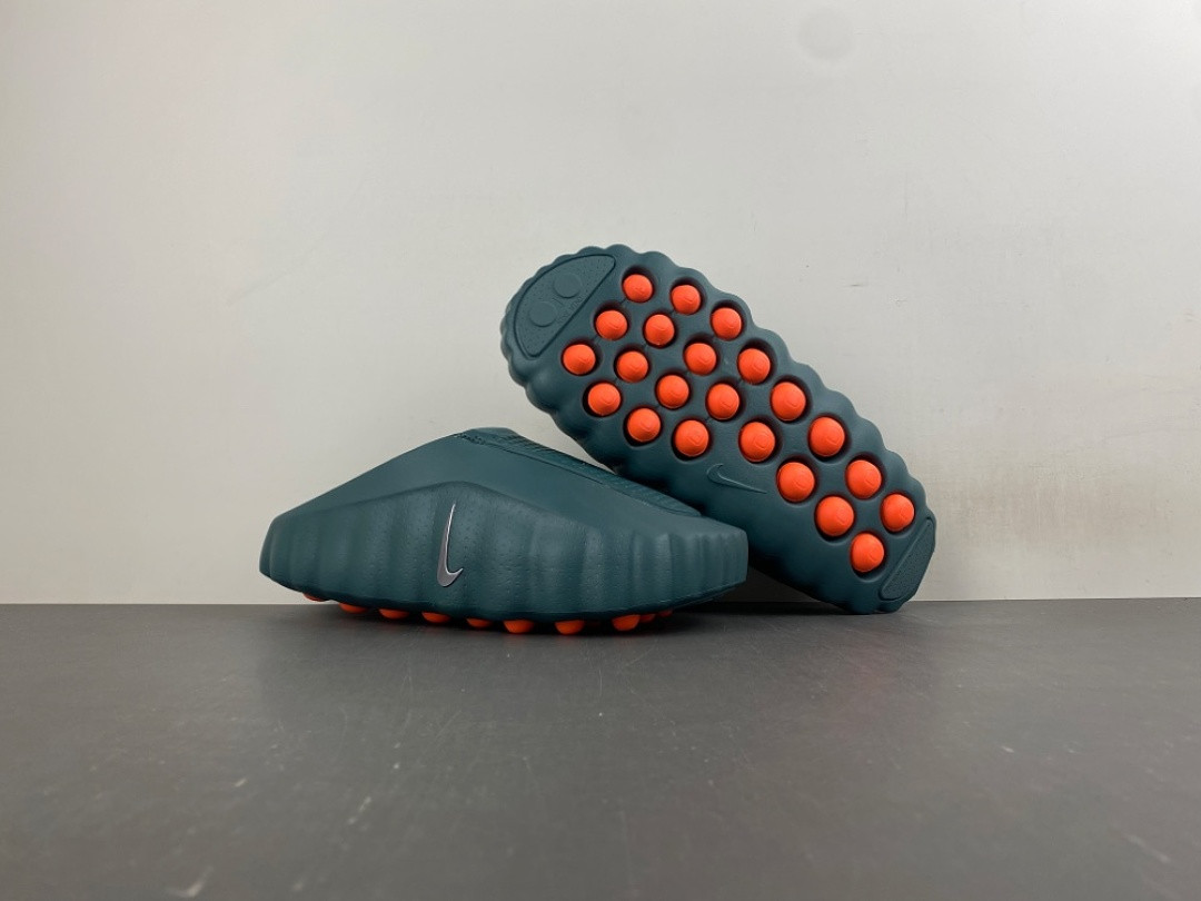 Nike Mind 001