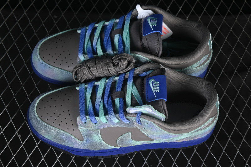 Nike Dunk Low Panda