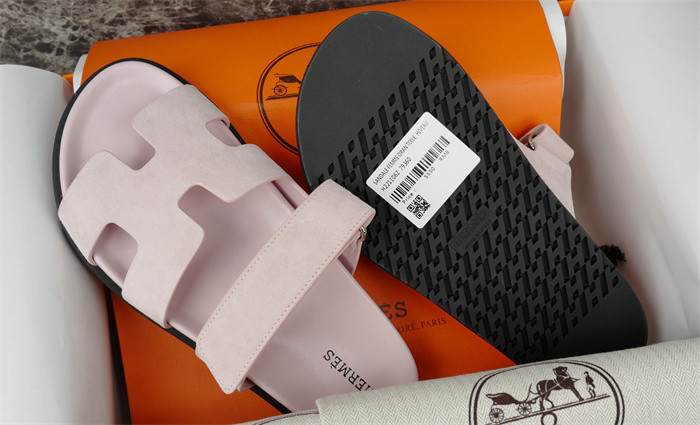 H*rmes Sandals