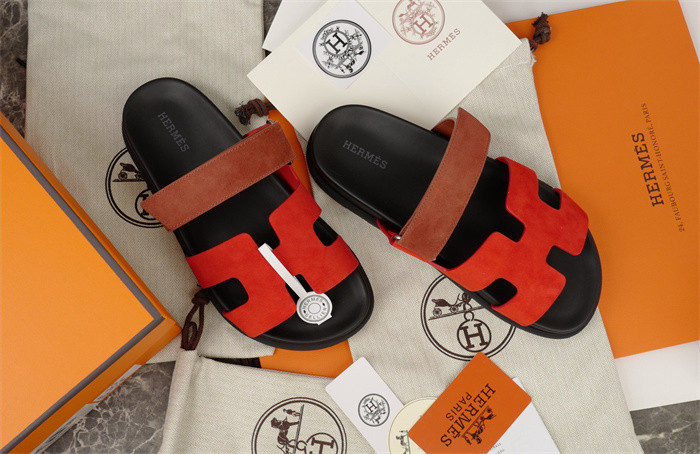 H*rmes Sandals