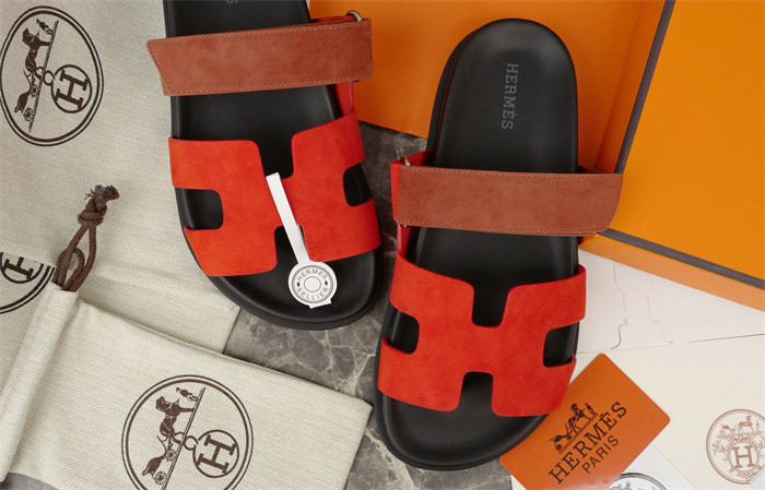 H*rmes Sandals