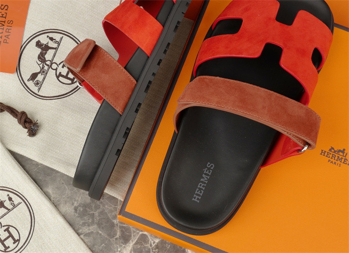 H*rmes Sandals