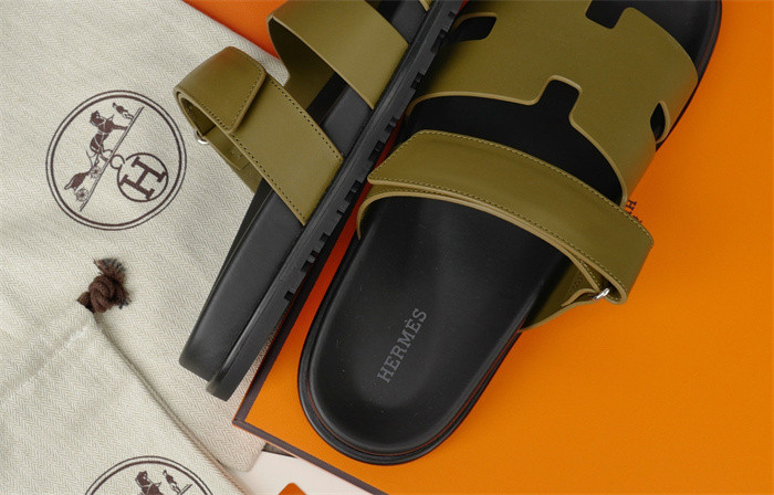 H*rmes Sandals