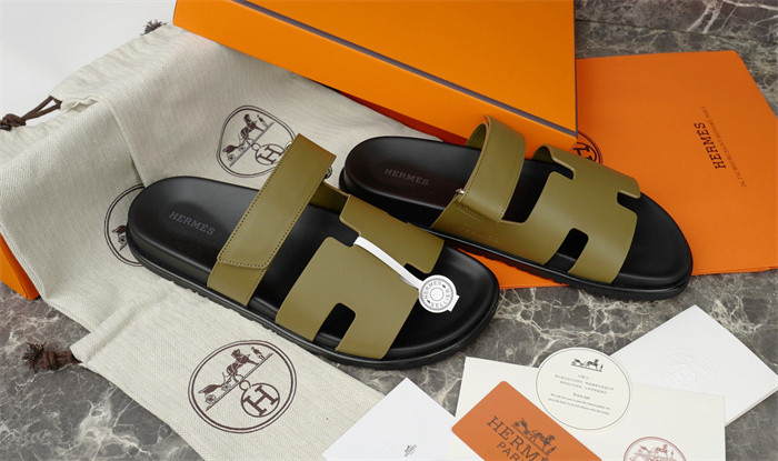 H*rmes Sandals