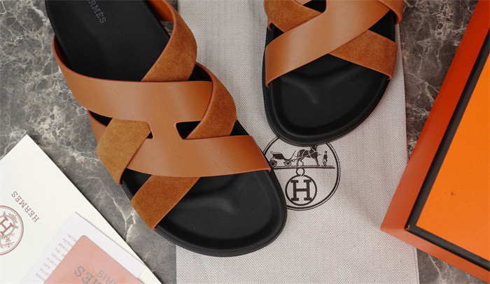 H*rmes Sandals