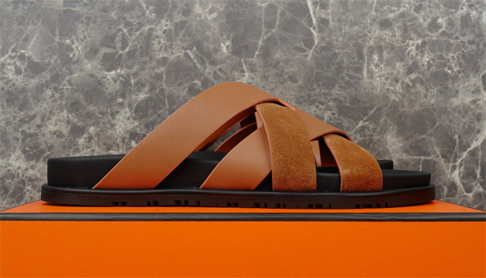 H*rmes Sandals