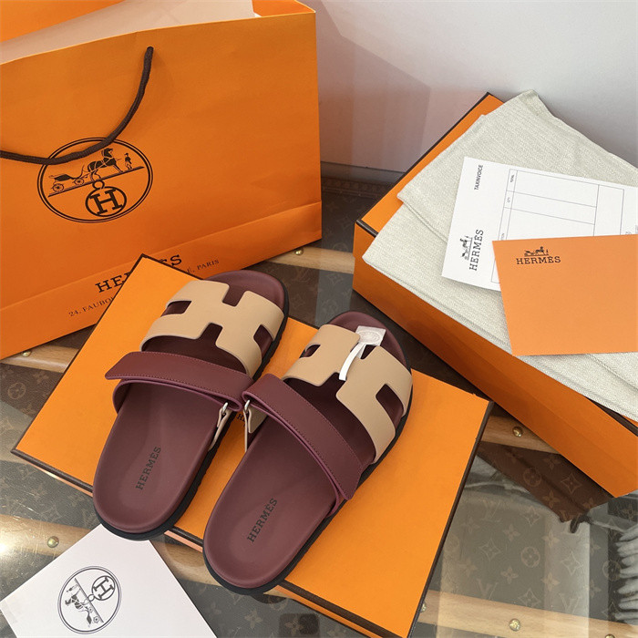 H*rmes Sandals