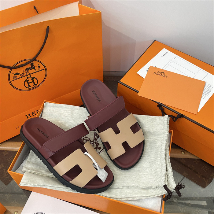 H*rmes Sandals