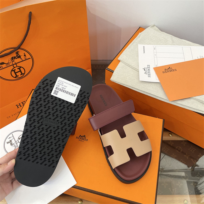 H*rmes Sandals