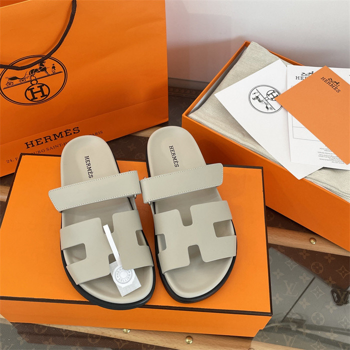 H*rmes Sandals