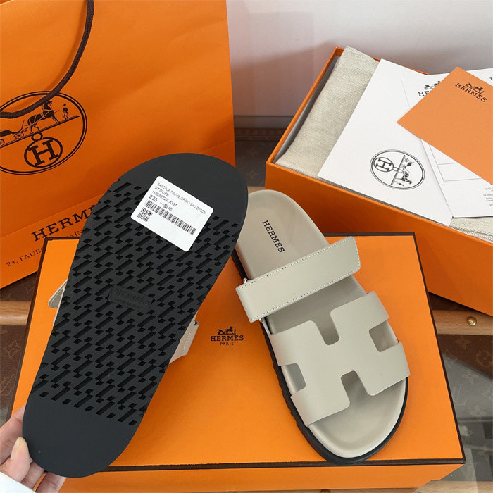 H*rmes Sandals