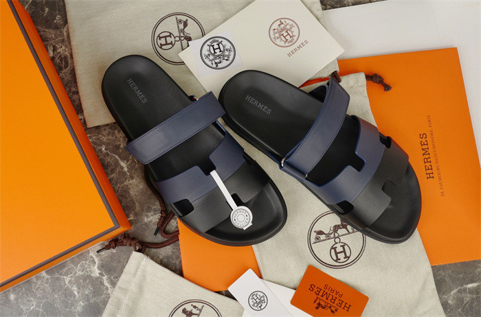 H*rmes Sandals