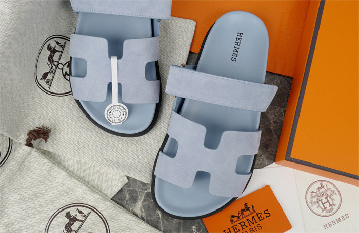 H*rmes Sandals