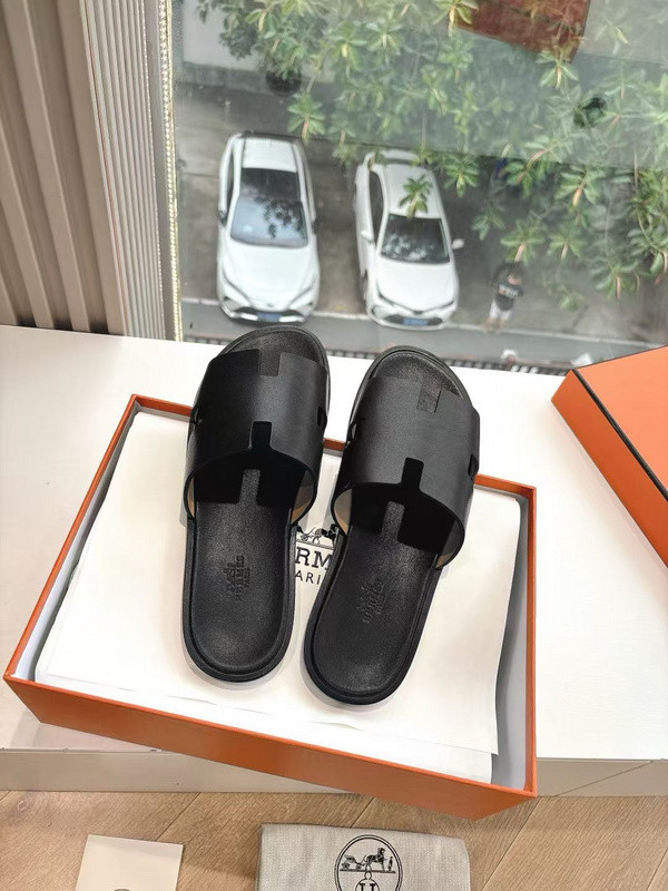 H*rmes Sandals