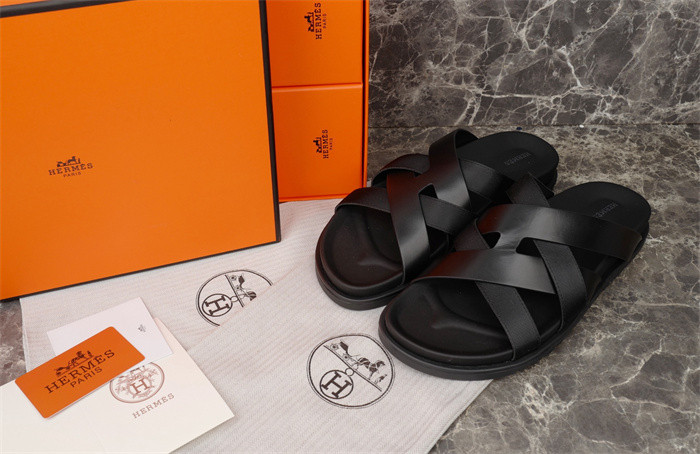 H*rmes Sandals