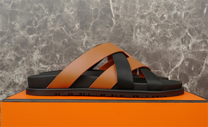 H*rmes Sandals