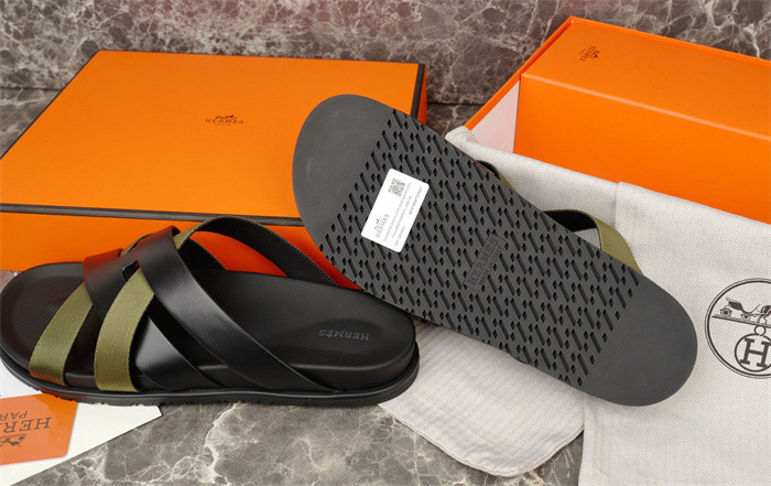 H*rmes Sandals