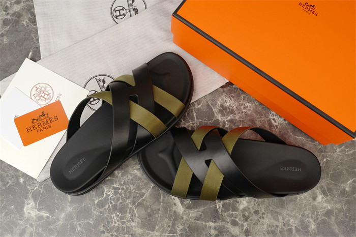H*rmes Sandals