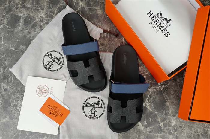 H*rmes Sandals