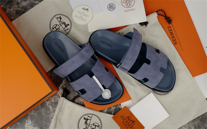 H*rmes Sandals