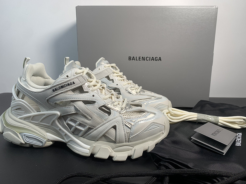 Ba*len*cia*ga track 2.0 568614 w2gn1 9000