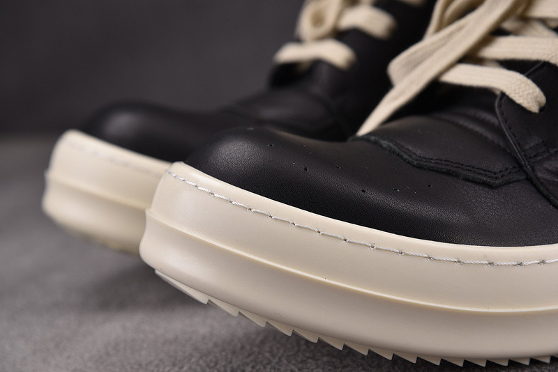 RICK 0WENS SNEAKERS