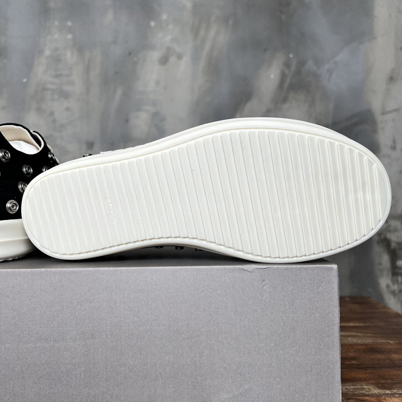 RICK 0WENS SNEAKERS