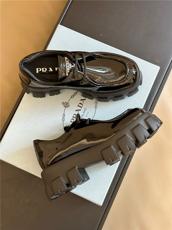PR SNEAKER