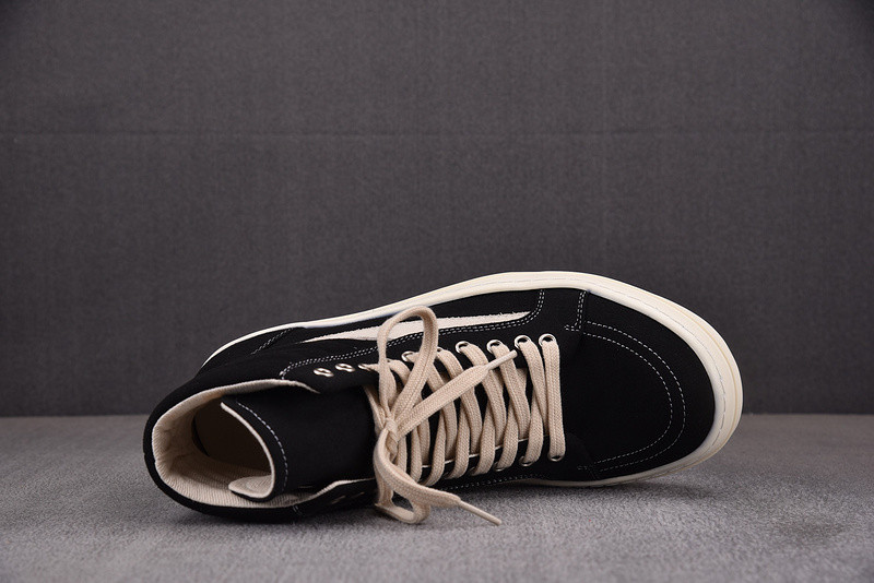 RICK 0WENS SNEAKERS