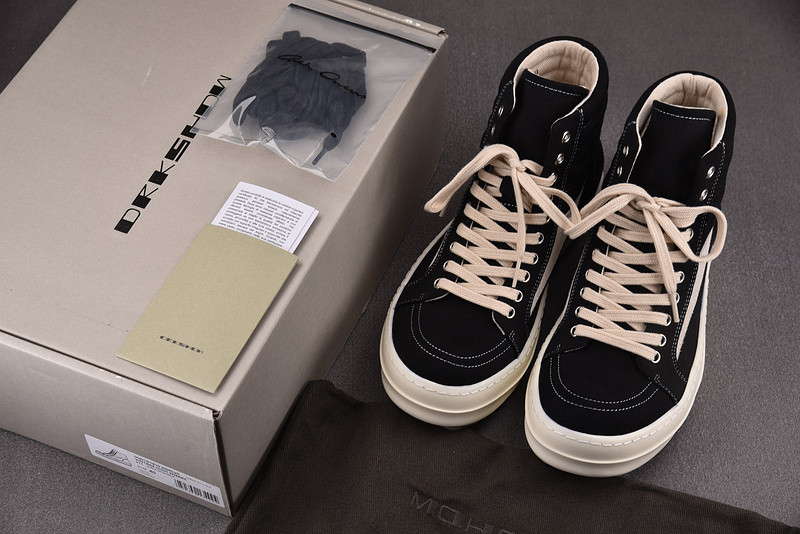 RICK 0WENS SNEAKERS