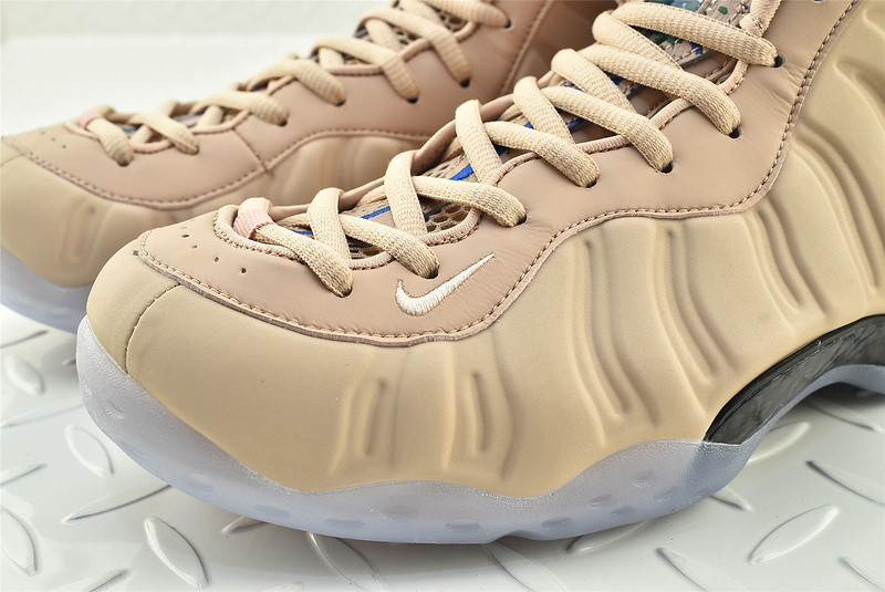 (WMNS) Nike Air Foamposite One