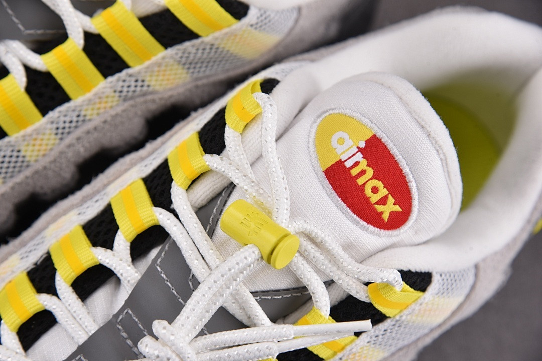 Nike Undefeated x Air Max 95 Yellow - IB4523-002
