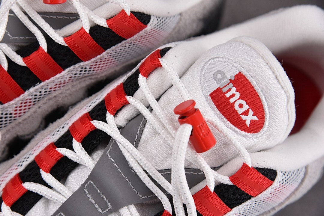 Undefeated x Nike Air Max 95 Bright Crimson - IB4523-003