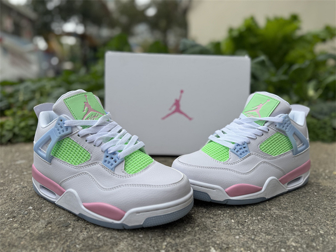 Air Jordan 4 Retro GS "VALENTINE
