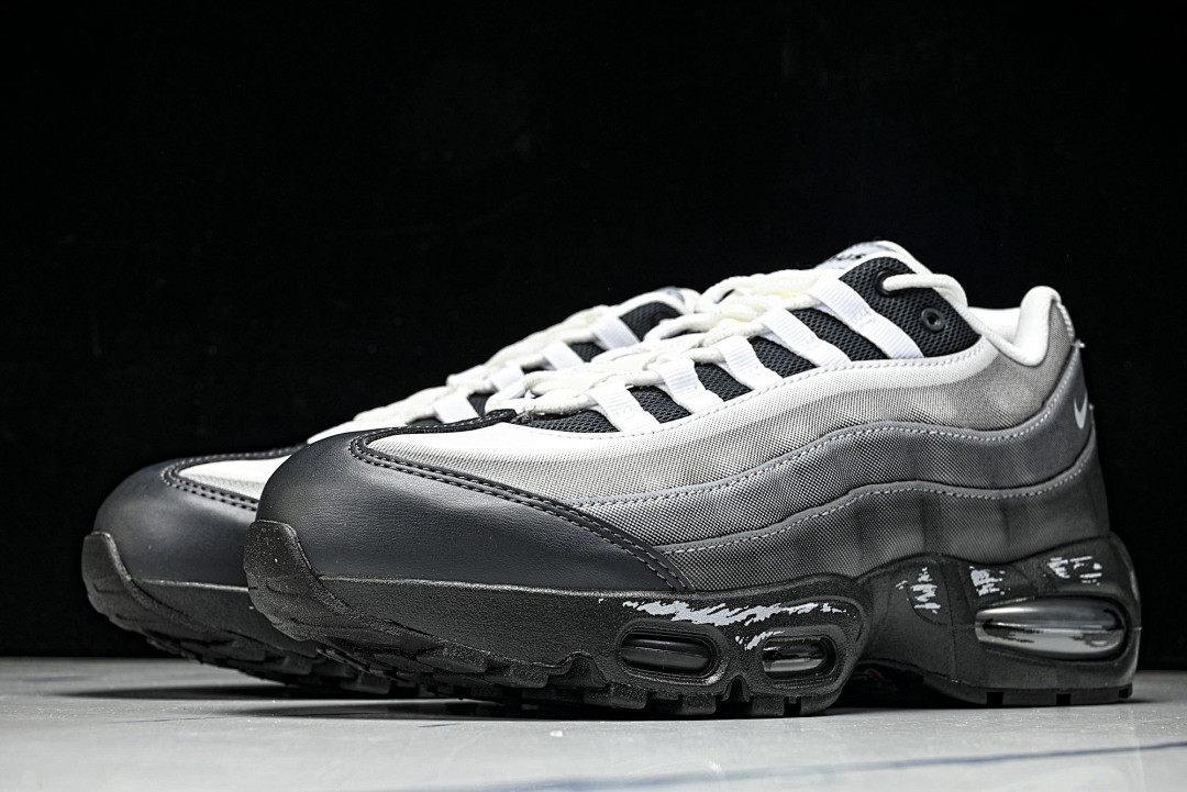 Yu Gi Oh Nike Air Max 95 "Jonouchi" II7404-100