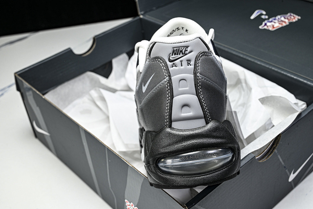Yu Gi Oh Nike Air Max 95 "Jonouchi" II7404-100