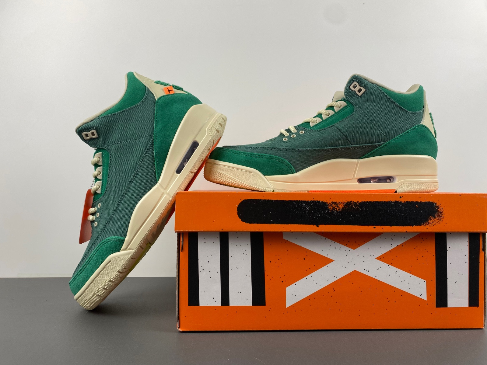 Air Jordan 3 SP "Bicoastal" | FZ7974-300