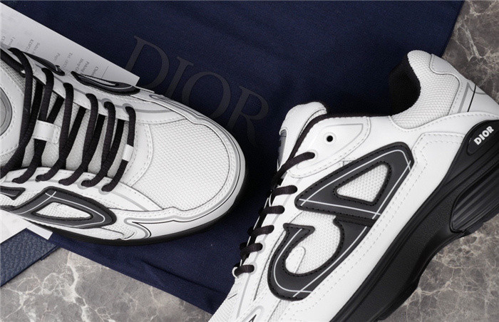 DR B30 SNEAKER
