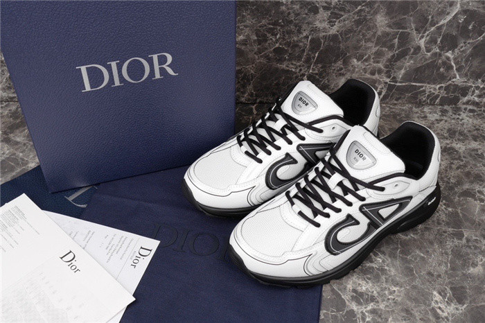 DR B30 SNEAKER