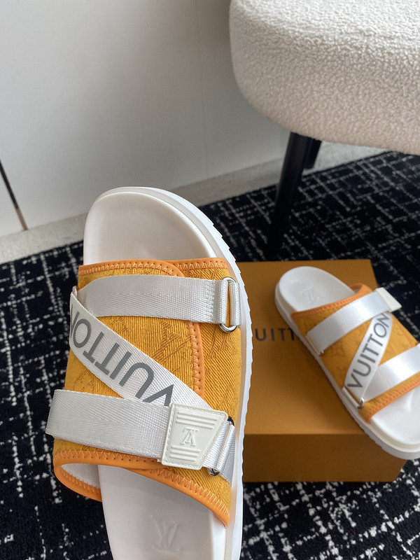 LOU1_TON SLIPPERS