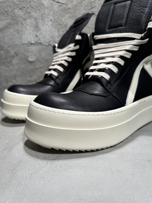 RICK 0WENS SNEAKERS