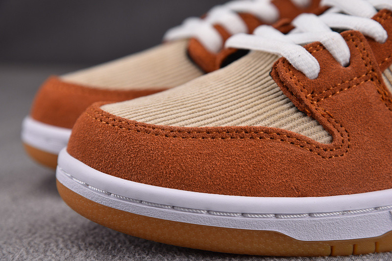 Nike Dunk Low Pro SB 