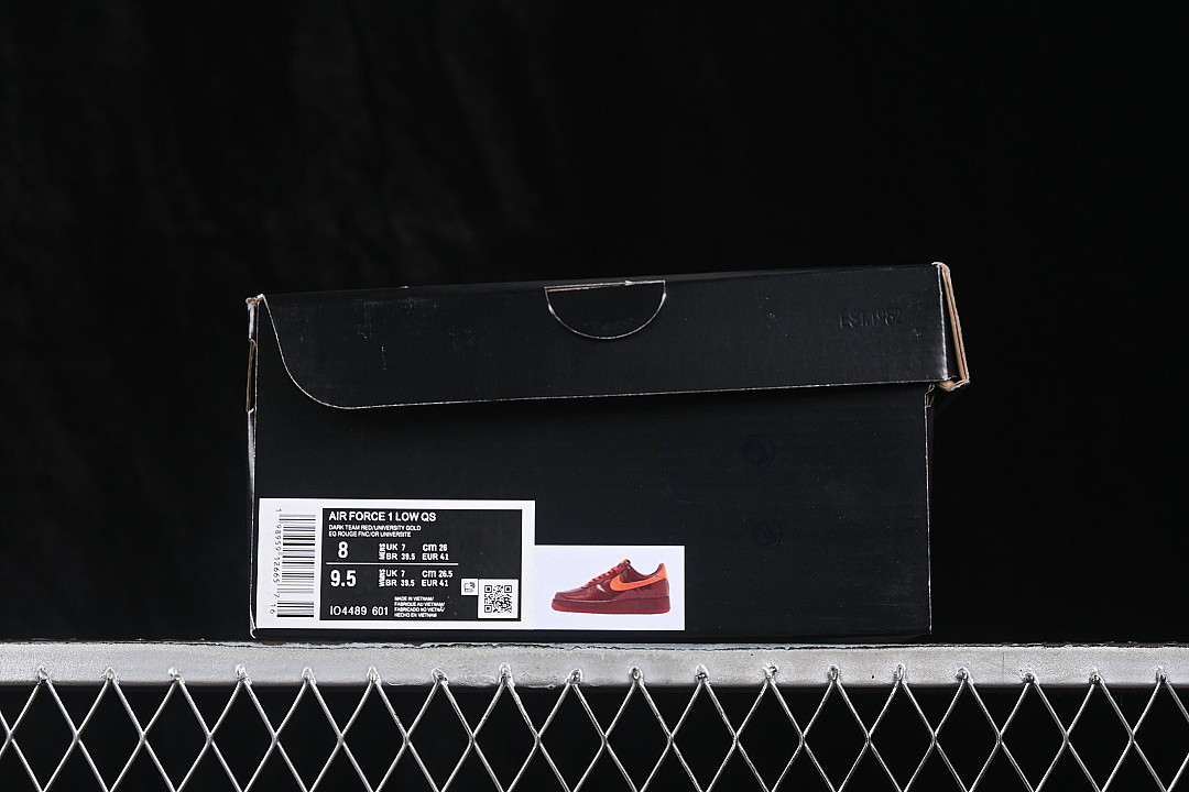 Nike Air Force 1