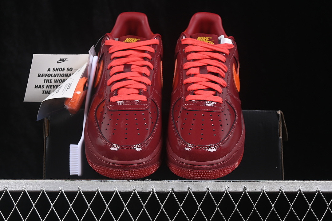 Nike Air Force 1