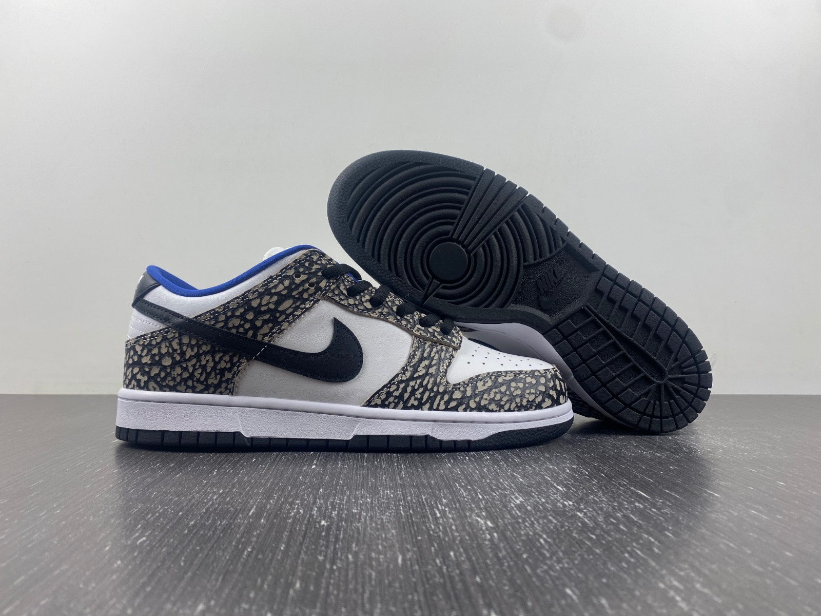Nike SB Dunk Low White Cement (2002) 304292-001